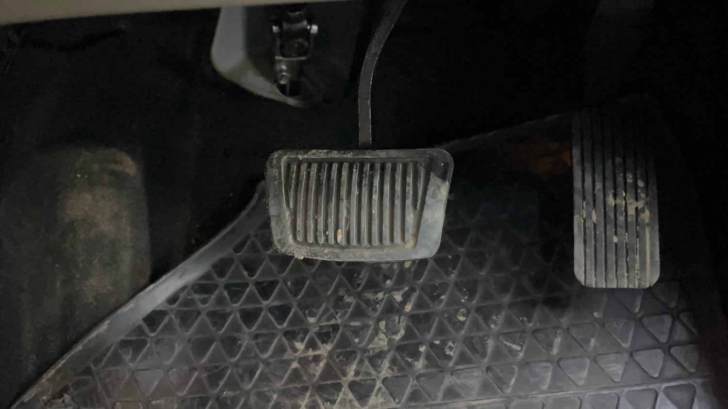 Used 2018 Hyundai Verna SX (O) 1.6 VTVT AT Petrol Automatic interior PEDALS VIEW