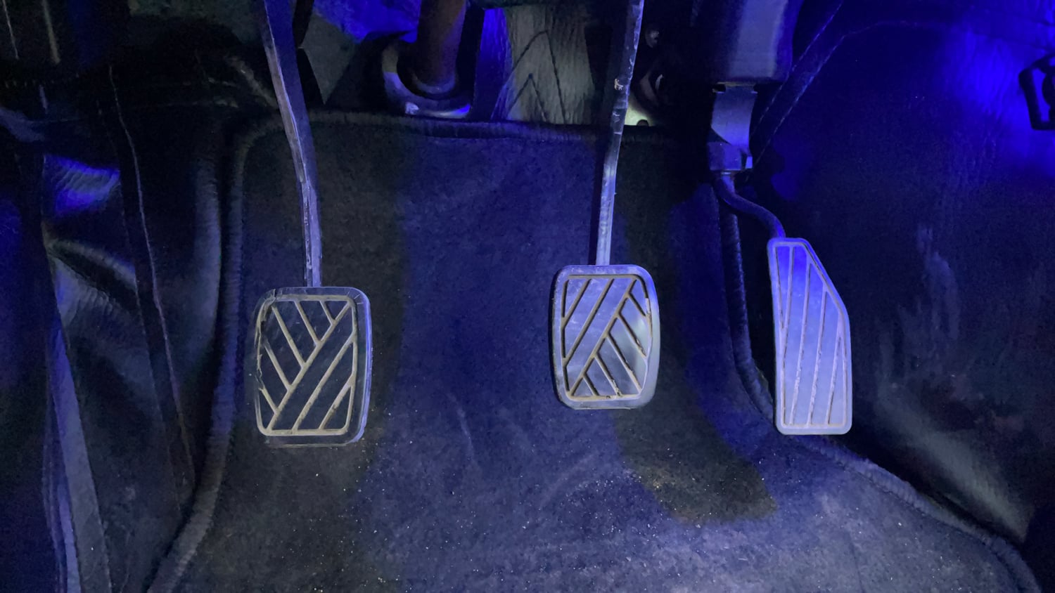 Used 2022 Maruti Suzuki Wagon R VXi (O) 1.2 Petrol Manual interior PEDALS VIEW