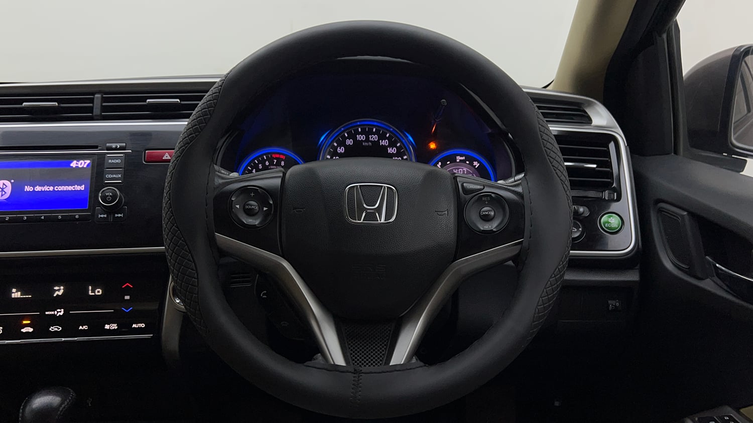 Used 2015 Honda City VX CVT Petrol Automatic interior STEERING VIEW