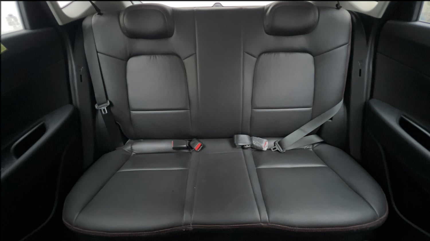 Used 2022 Hyundai i20 Sportz 1.2 IVT Petrol Automatic interior REAR SEAT CONDITION VIEW