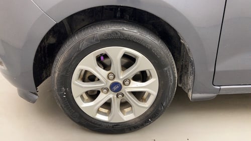 Used 2018 Ford Figo Aspire Titanium1.5 TDCi Diesel Manual tyres LEFT FRONT TYRE RIM VIEW