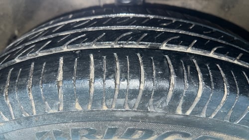 Used 2015 Maruti Suzuki Wagon R VXI Petrol Manual tyres RIGHT FRONT TYRE TREAD VIEW