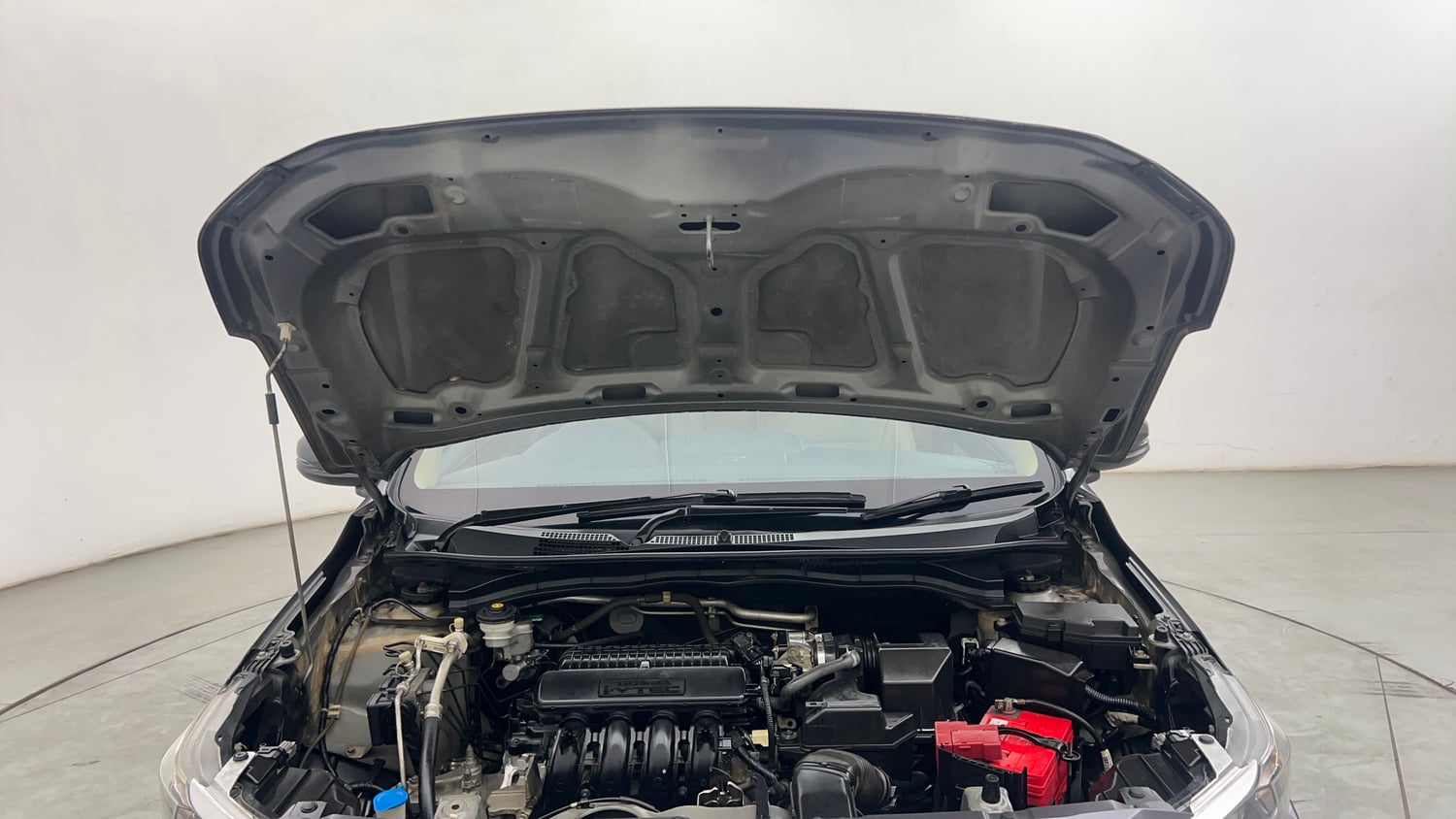 Used 2019 Honda Amaze 1.2 S MT Petrol Petrol Manual engine ENGINE & BONNET OPEN FRONT VIEW