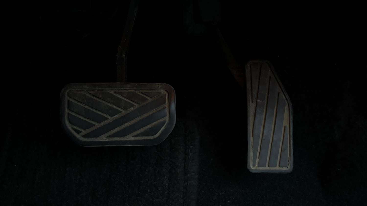 Used 2022 Maruti Suzuki Baleno Alpha AGS Petrol Automatic interior PEDALS VIEW