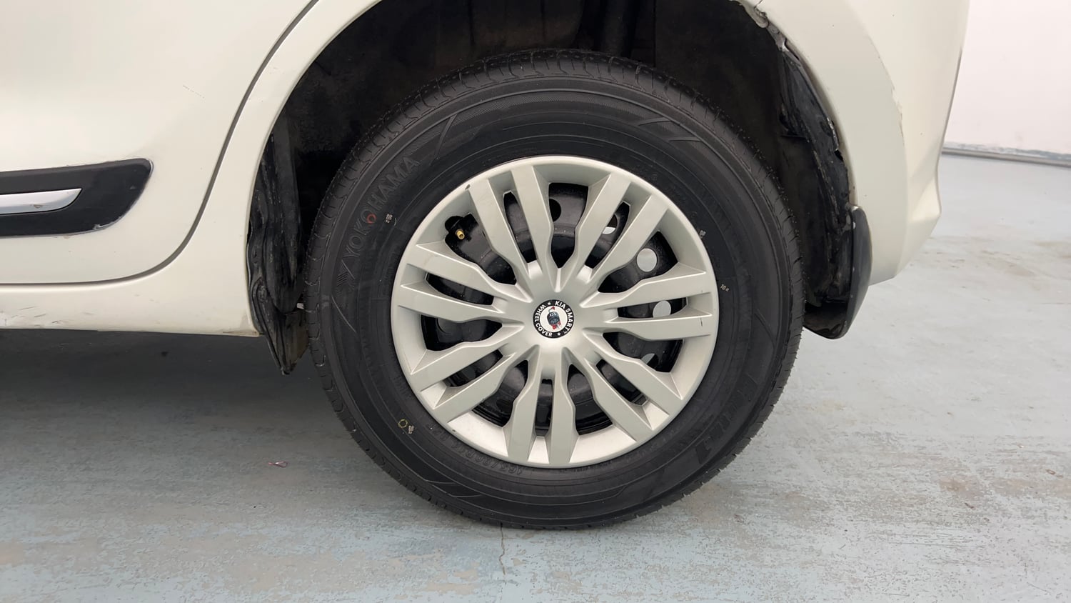 Used 2018 Maruti Suzuki Swift VXi Petrol Manual tyres LEFT REAR TYRE RIM VIEW