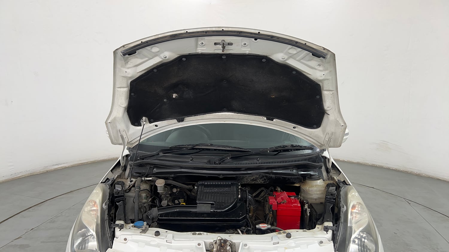 Used 2014 Maruti Suzuki Swift VXi Petrol Manual engine ENGINE & BONNET OPEN FRONT VIEW