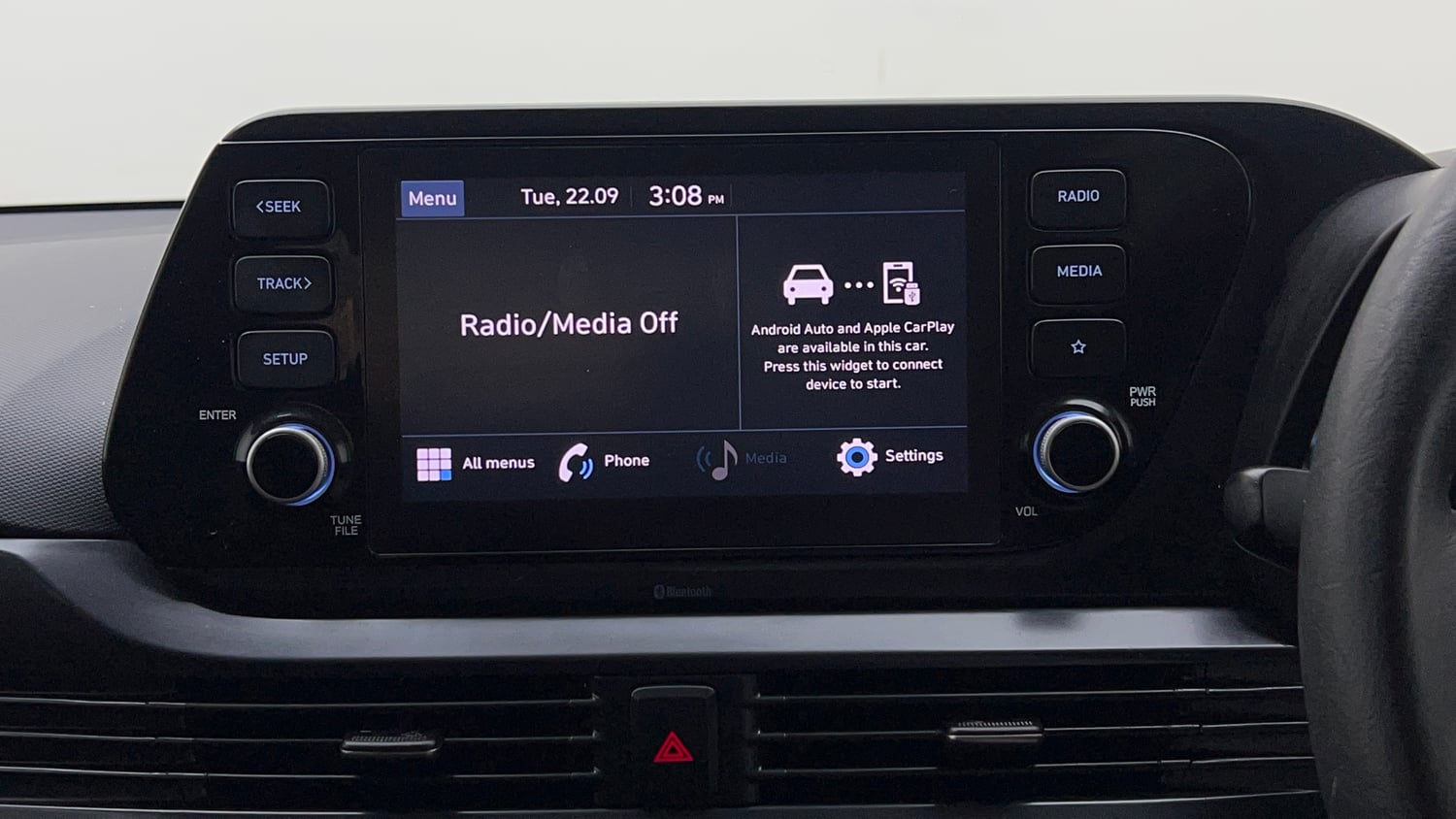 Used 2022 Hyundai i20 Sportz 1.2 IVT Petrol Automatic top_features Integrated (in-dash) music system