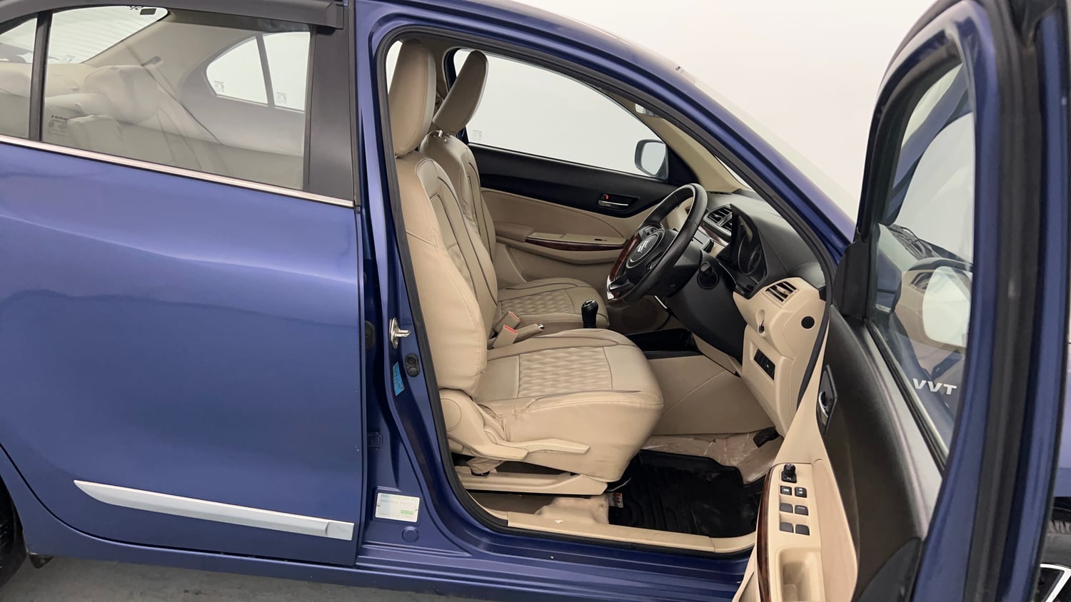 Used 2018 Maruti Suzuki Dzire ZXi Plus Petrol Manual interior RIGHT SIDE FRONT DOOR CABIN VIEW