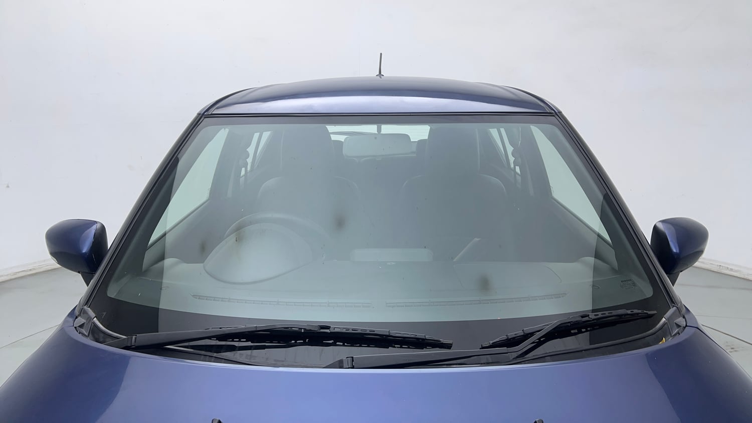 Used 2019 Maruti Suzuki Ignis Zeta 1.2 MT Petrol Manual exterior FRONT WINDSHIELD VIEW