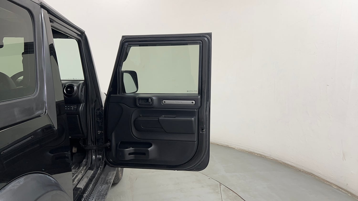 Used 2022 mahindra Thar LX Hard Top Petrol MT 4WD Petrol Manual interior RIGHT FRONT DOOR OPEN VIEW
