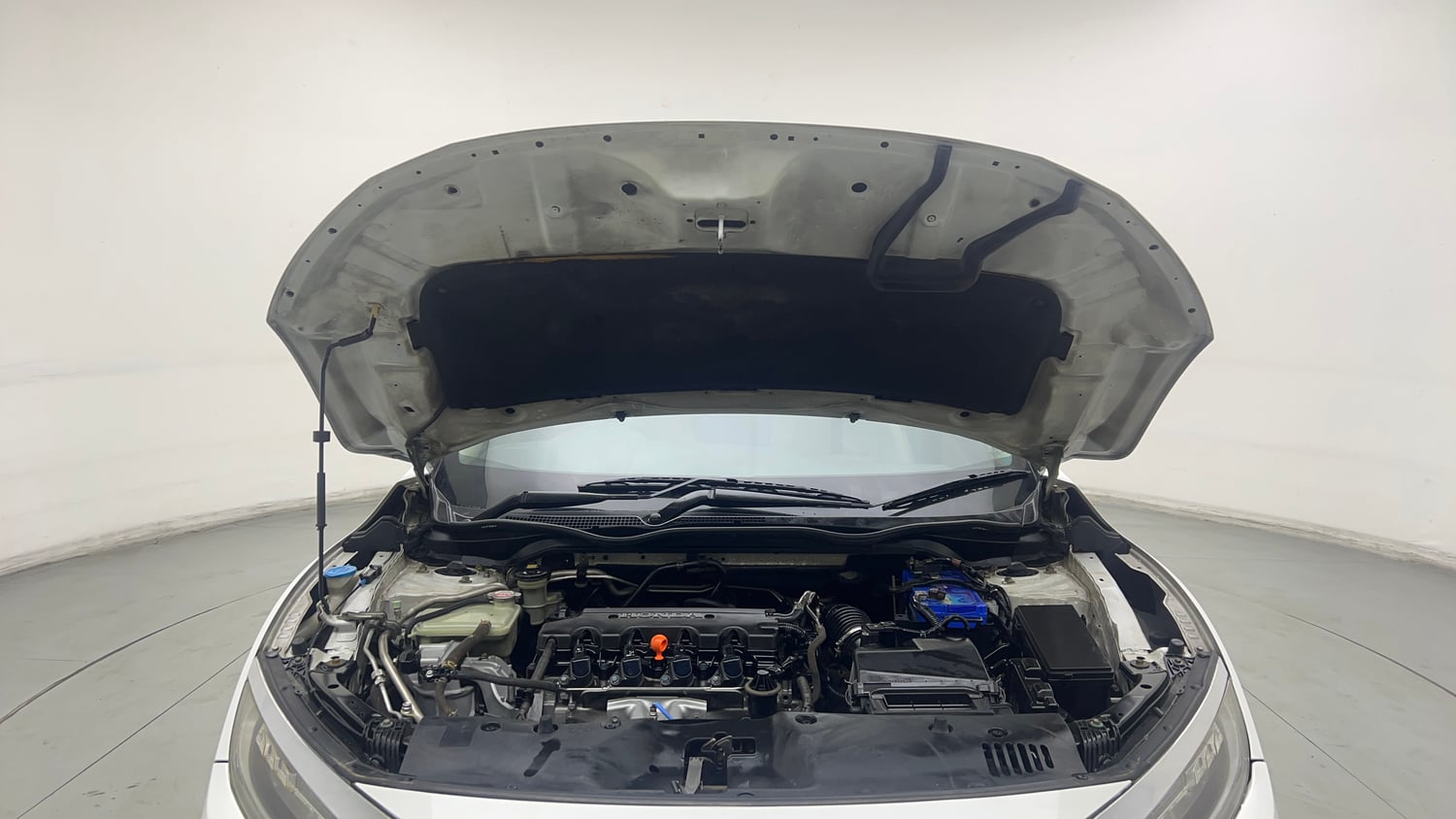 Used 2019 Honda Civic ZX CVT Petrol Petrol Automatic engine ENGINE & BONNET OPEN FRONT VIEW