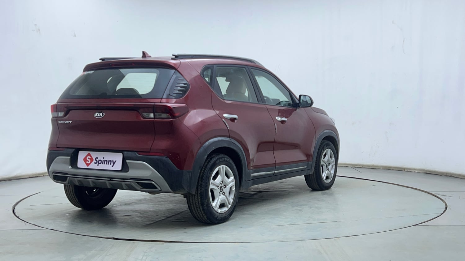 Used 2021 Kia Sonet HTX 1.5 Diesel Manual exterior RIGHT REAR CORNER VIEW