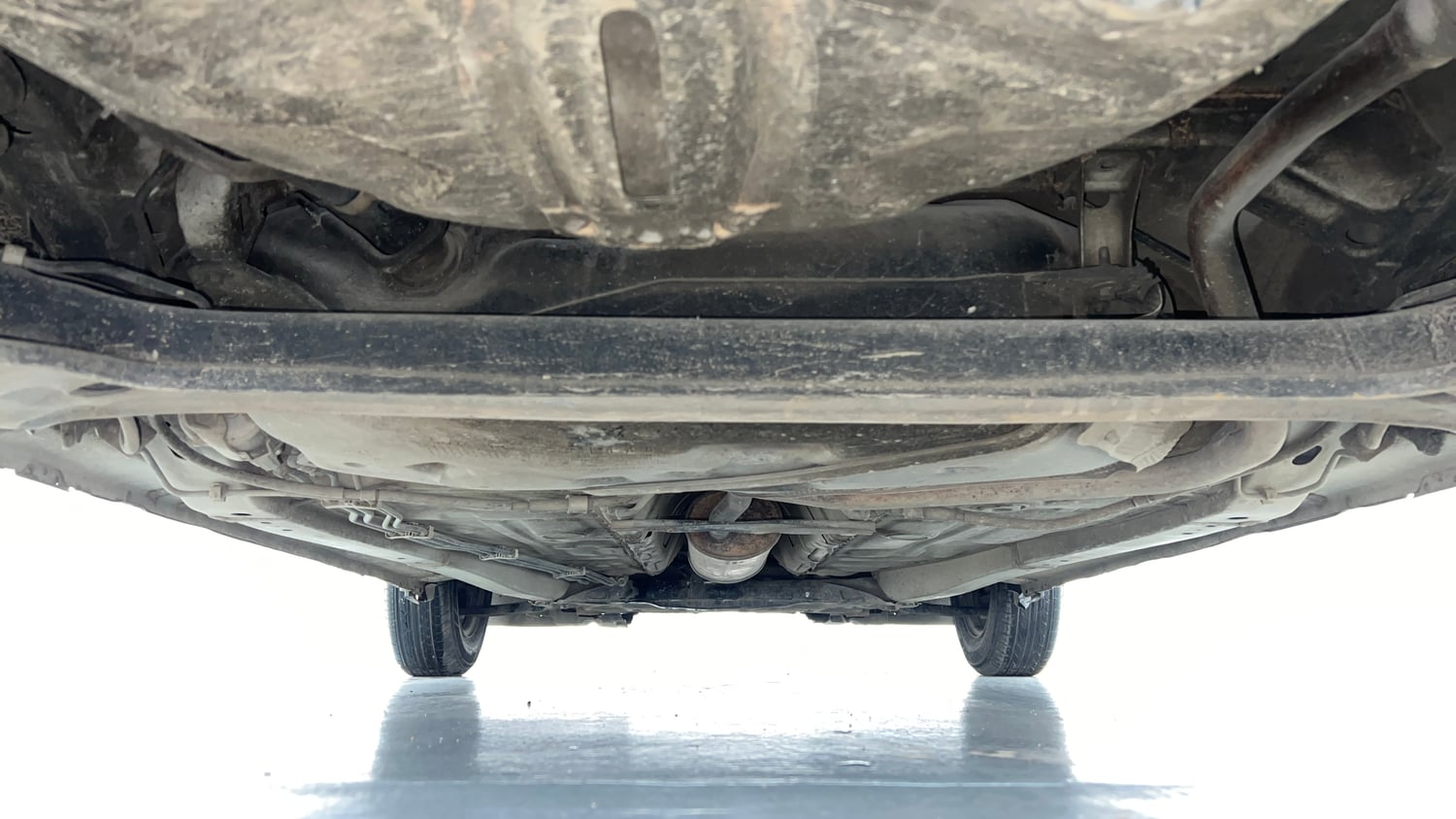 Used 2018 Maruti Suzuki Swift VXi Petrol Manual extra REAR UNDERBODY VIEW (TAKEN FROM REAR)