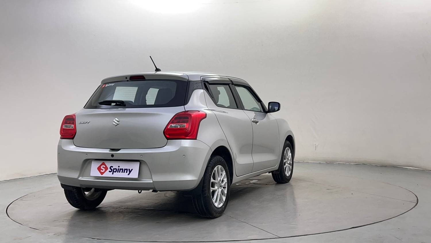 Used 2024 Maruti Suzuki Swift ZXi AMT Petrol Automatic exterior RIGHT REAR CORNER VIEW