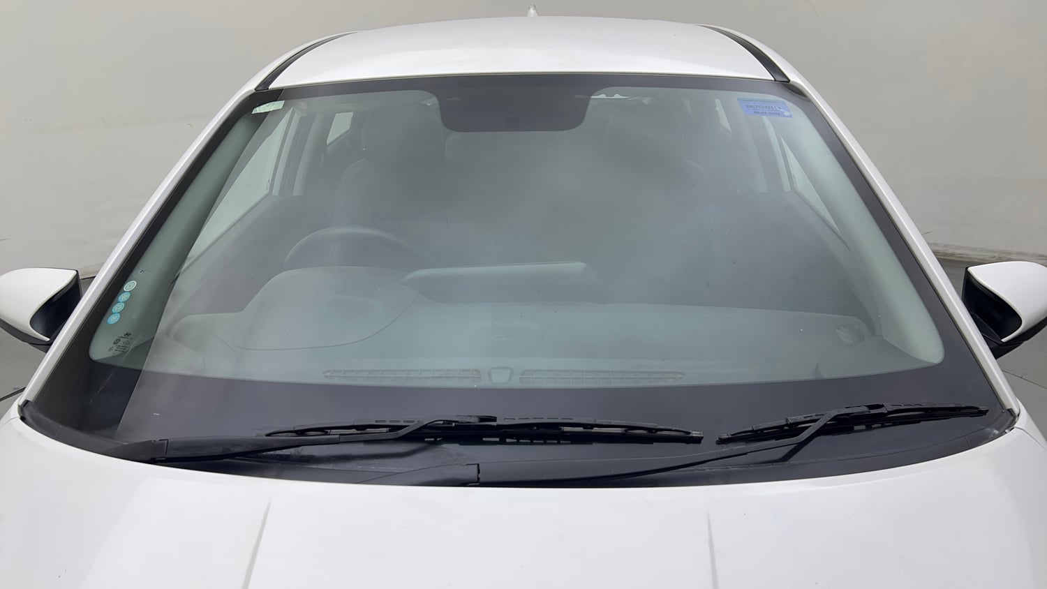 Used 2022 Hyundai i20 Sportz 1.2 IVT Petrol Automatic exterior FRONT WINDSHIELD VIEW