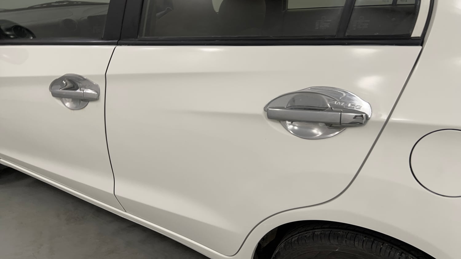 Used 2014 Honda Amaze 1.2 S i-VTEC Petrol Manual dents MINOR DENT