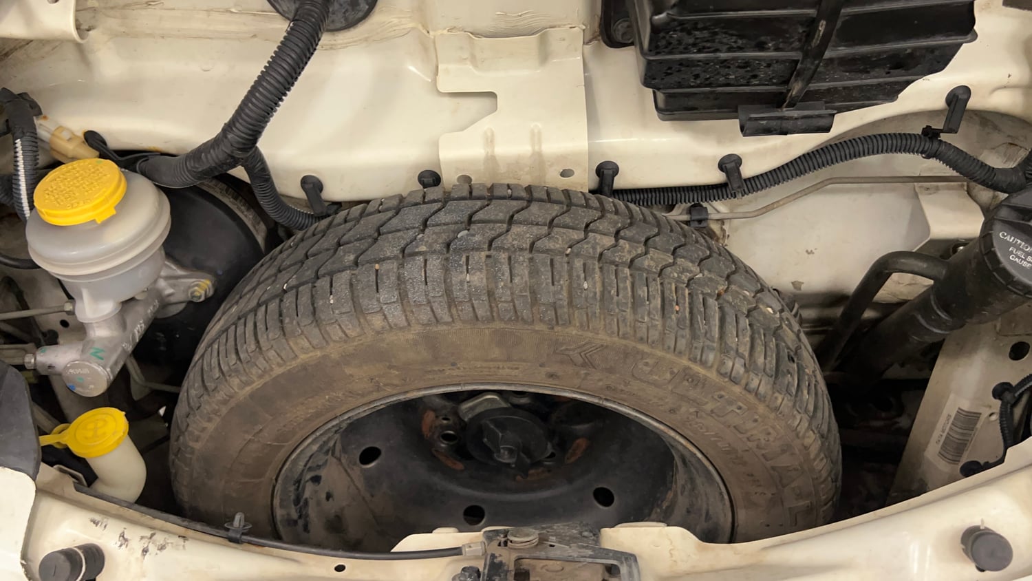 Used 2015 Tata Nano Twist XT Petrol Manual tyres SPARE TYRE VIEW