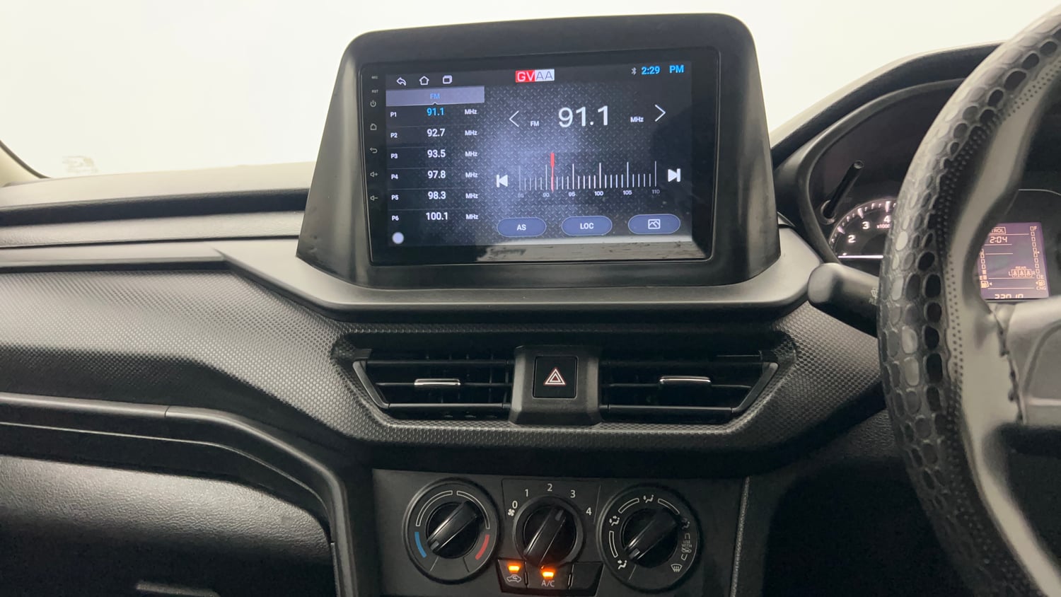 Used 2024 Maruti Suzuki Brezza LXi S-CNG Cng Manual interior MUSIC SYSTEM & AC CONTROL VIEW