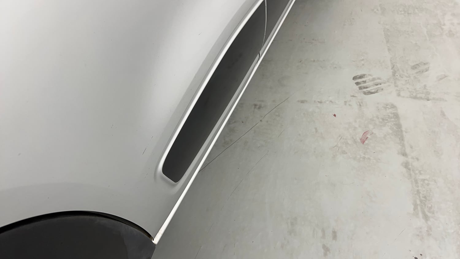 Used 2018 Renault Kwid RXT Petrol Manual dents MINOR SCRATCH