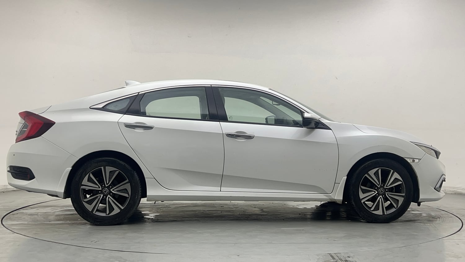 Used 2019 Honda Civic ZX CVT Petrol Petrol Automatic exterior RIGHT SIDE VIEW