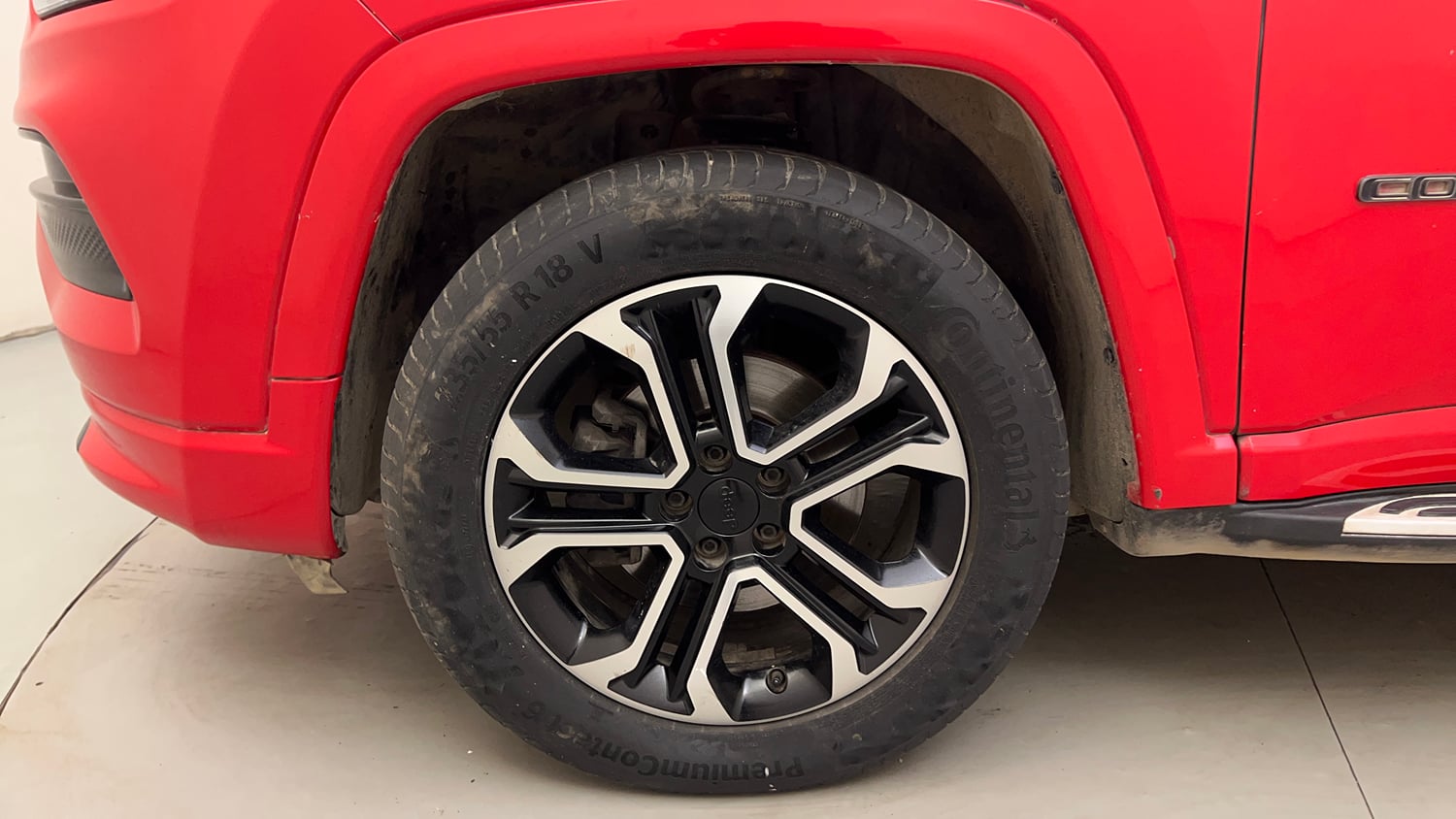 Used 2022 Jeep Compass Model S (O) Diesel 4x4 AT Diesel Automatic tyres LEFT FRONT TYRE RIM VIEW
