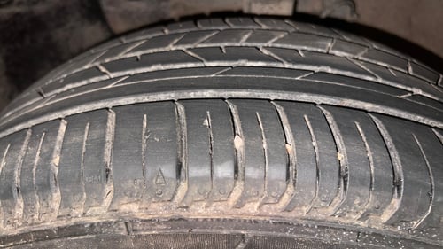 Used 2017 Hyundai Elite i20 Asta 1.2 Dual Tone Petrol Manual tyres LEFT FRONT TYRE TREAD VIEW
