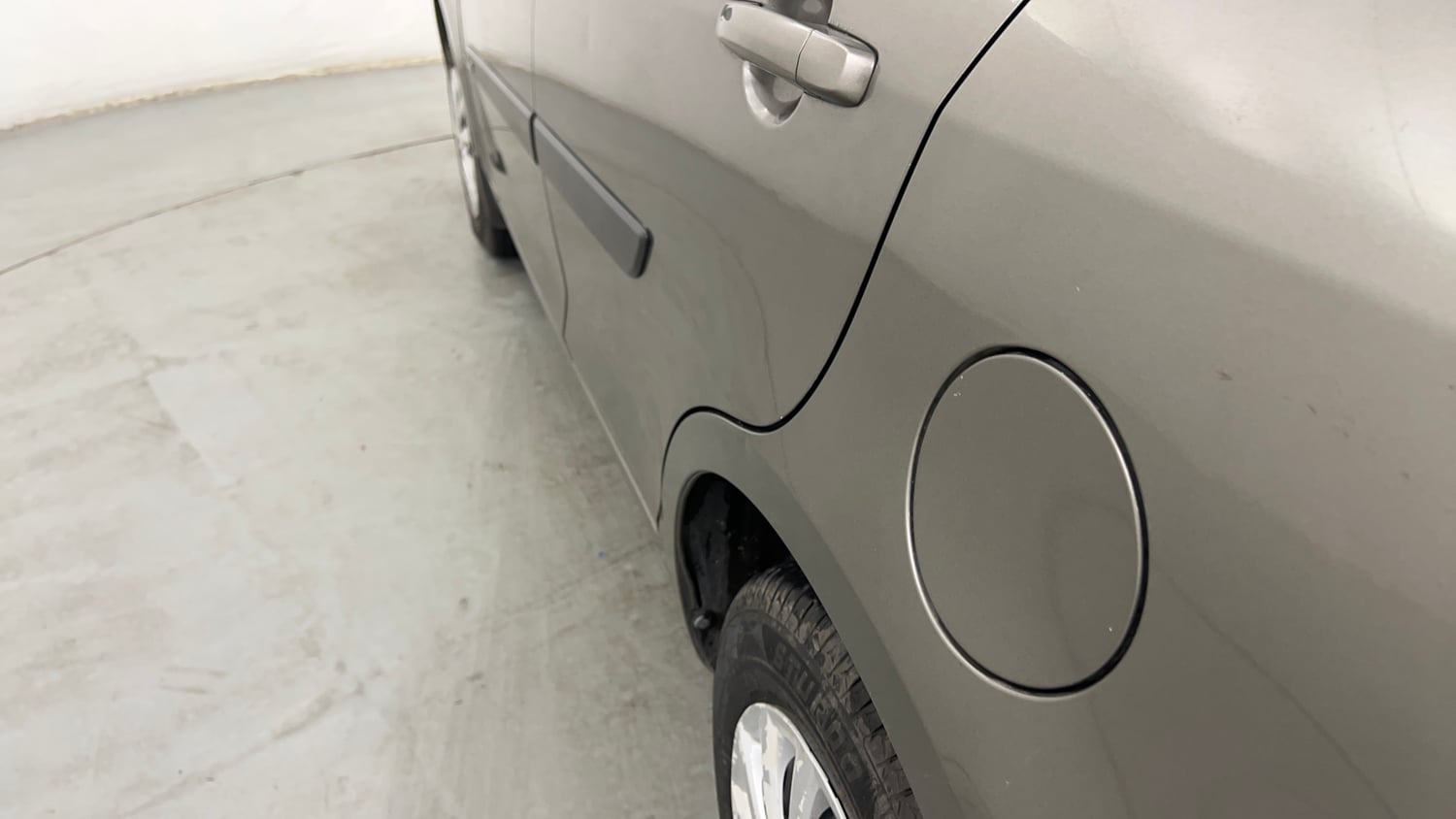 Used 2016 Maruti Suzuki Swift Dzire VXI Petrol Manual dents MINOR DENT