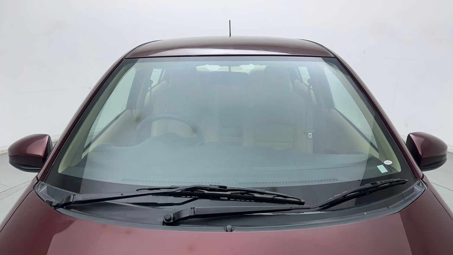 Used 2015 Honda Amaze 1.2 SX i-VTEC Petrol Manual exterior FRONT WINDSHIELD VIEW