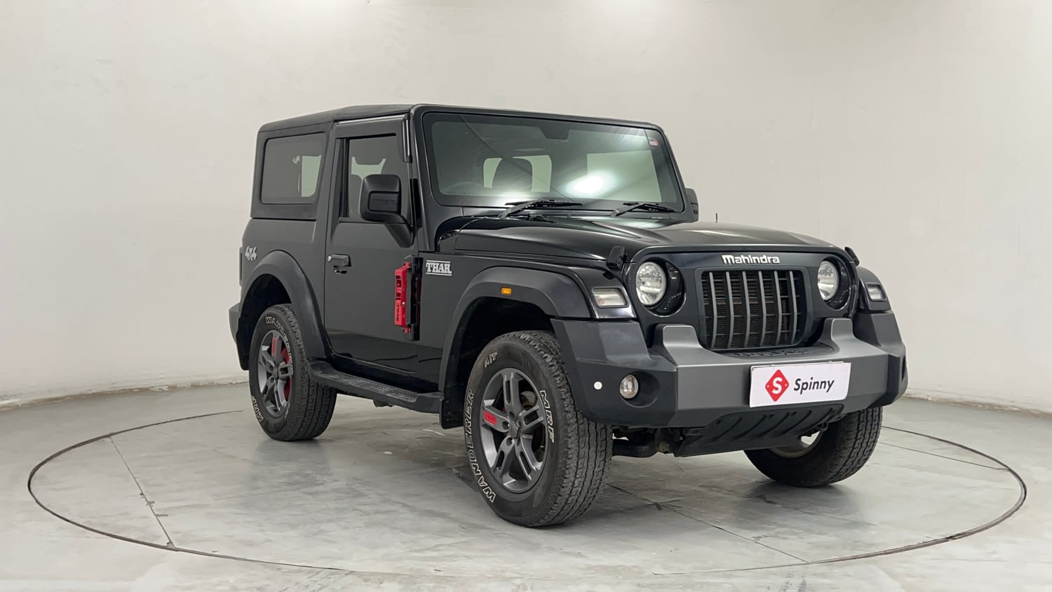 Used 2022 mahindra Thar LX Hard Top Petrol MT 4WD Petrol Manual exterior RIGHT FRONT CORNER VIEW