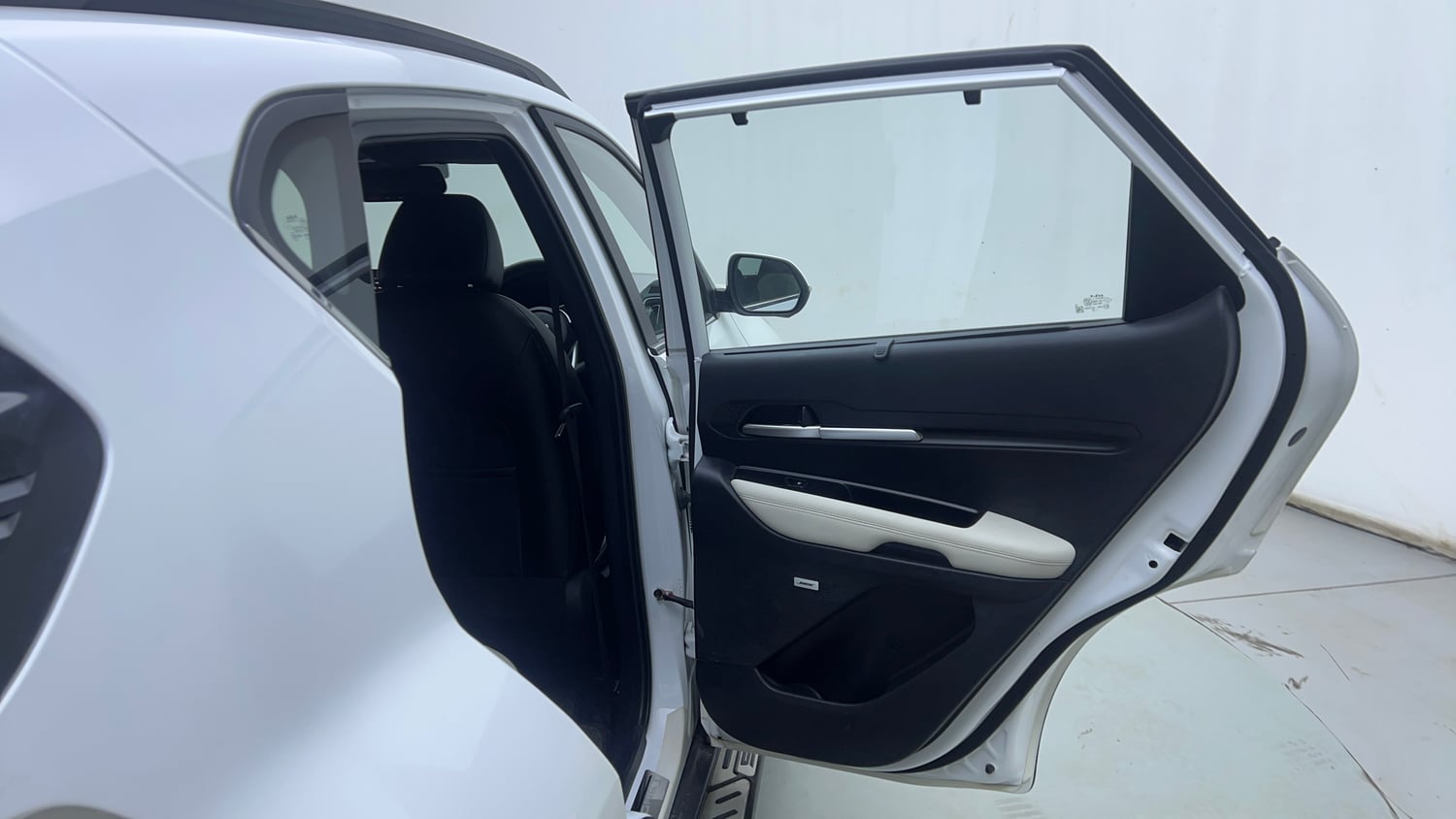 Used 2024 Kia Sonet GTX Plus 1.0 Turbo Petrol DCT Petrol Automatic interior RIGHT REAR DOOR OPEN VIEW