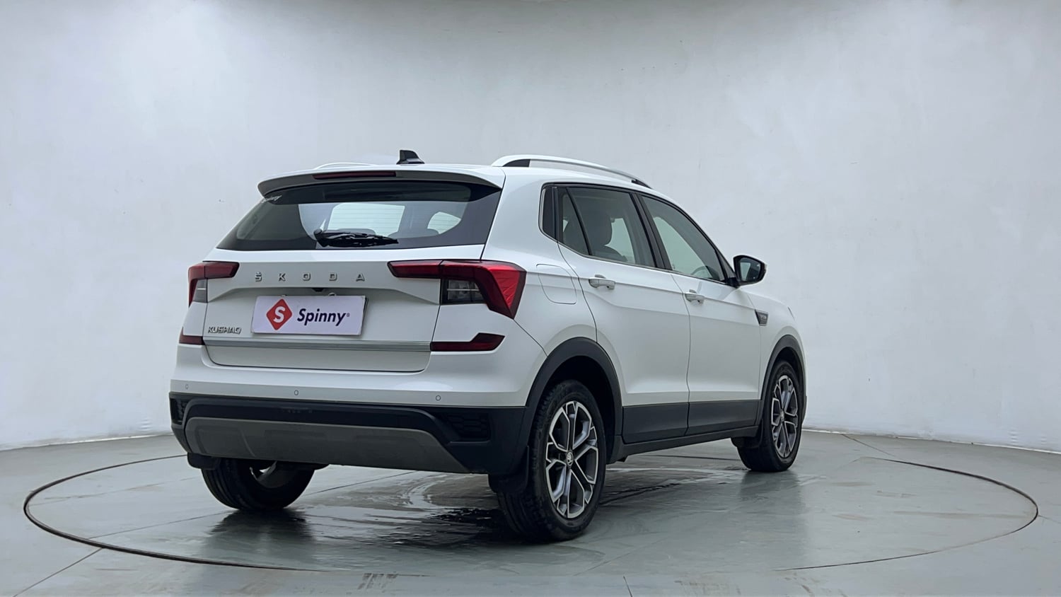 Used 2022 Skoda Kushaq Style 1.5L TSI DSG (6 Airbags) Petrol Automatic exterior RIGHT REAR CORNER VIEW
