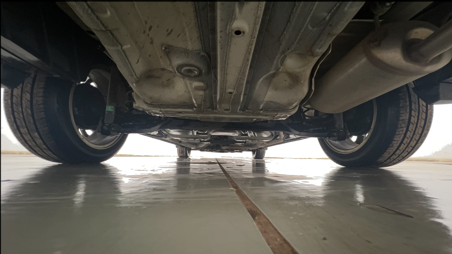 Used 2023 Honda City ZX Petrol Petrol Manual extra REAR UNDERBODY VIEW (TAKEN FROM REAR)