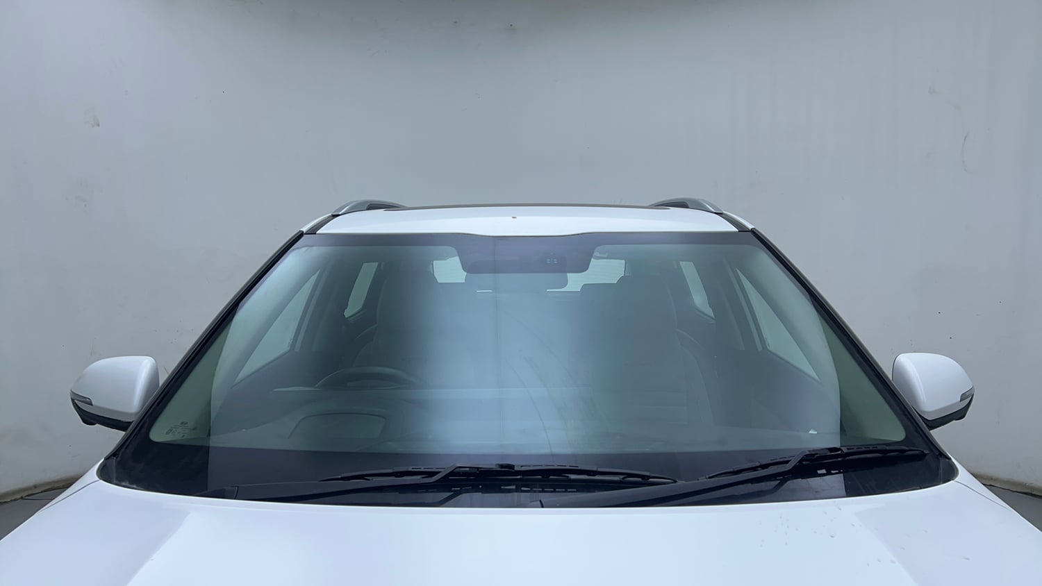 Used 2020 kia Seltos GTX Plus DCT 1.4 Petrol Automatic exterior FRONT WINDSHIELD VIEW