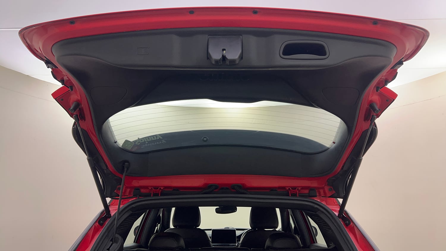 Used 2022 Jeep Compass Model S (O) Diesel 4x4 AT Diesel Automatic interior DICKY DOOR OPEN VIEW