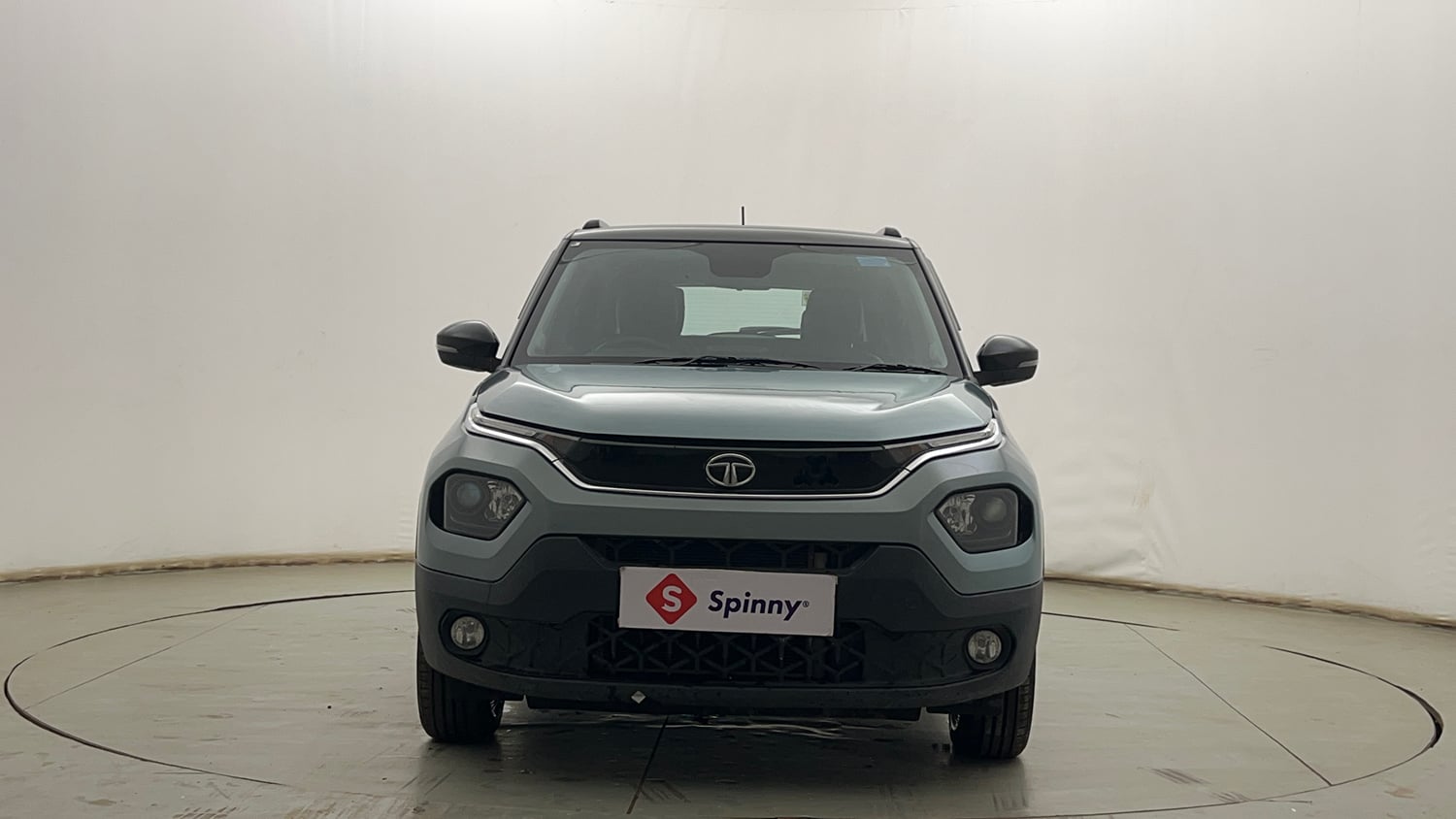 Used 2023 Tata Punch Creative Dual Tone AMT Petrol Automatic exterior FRONT VIEW