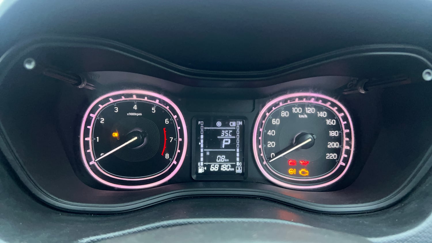 Used 2021 Maruti Suzuki Vitara Brezza ZXi AT SHVS Petrol Automatic interior CLUSTERMETER VIEW
