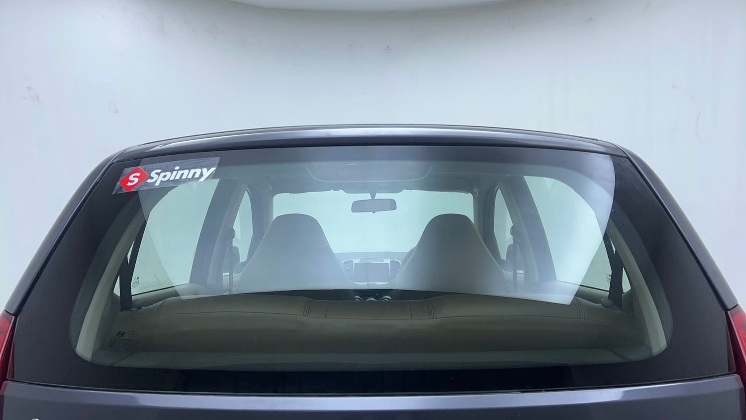 Used 2013 Hyundai i10 Magna 1.2 Kappa2 Petrol Manual exterior BACK WINDSHIELD VIEW