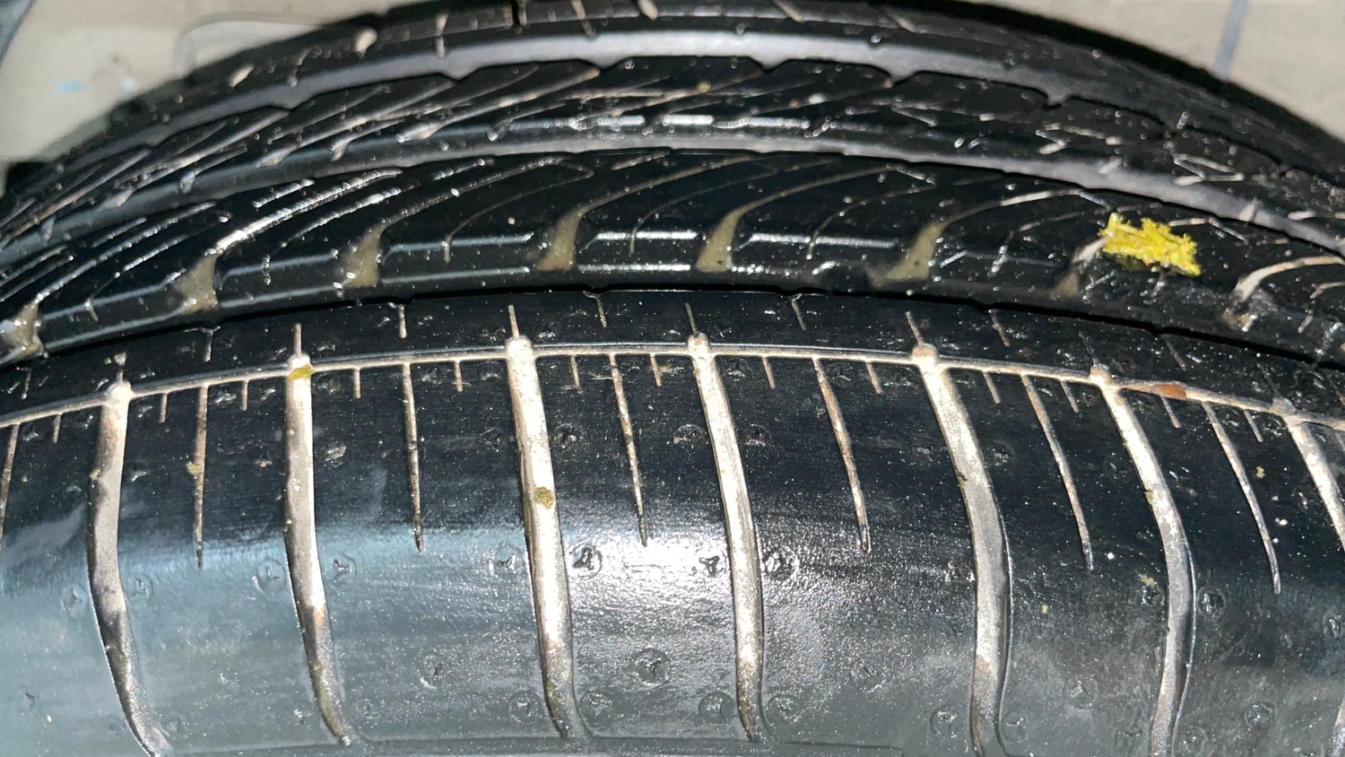 Used 2017 Hyundai Elite i20 Sportz 1.2 Petrol Manual tyres RIGHT REAR TYRE TREAD VIEW