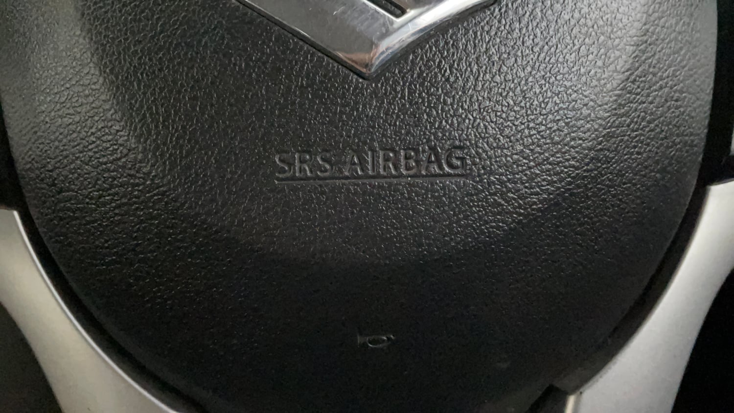 Used 2022 Maruti Suzuki Wagon R VXi (O) 1.2 Petrol Manual top_features Airbags