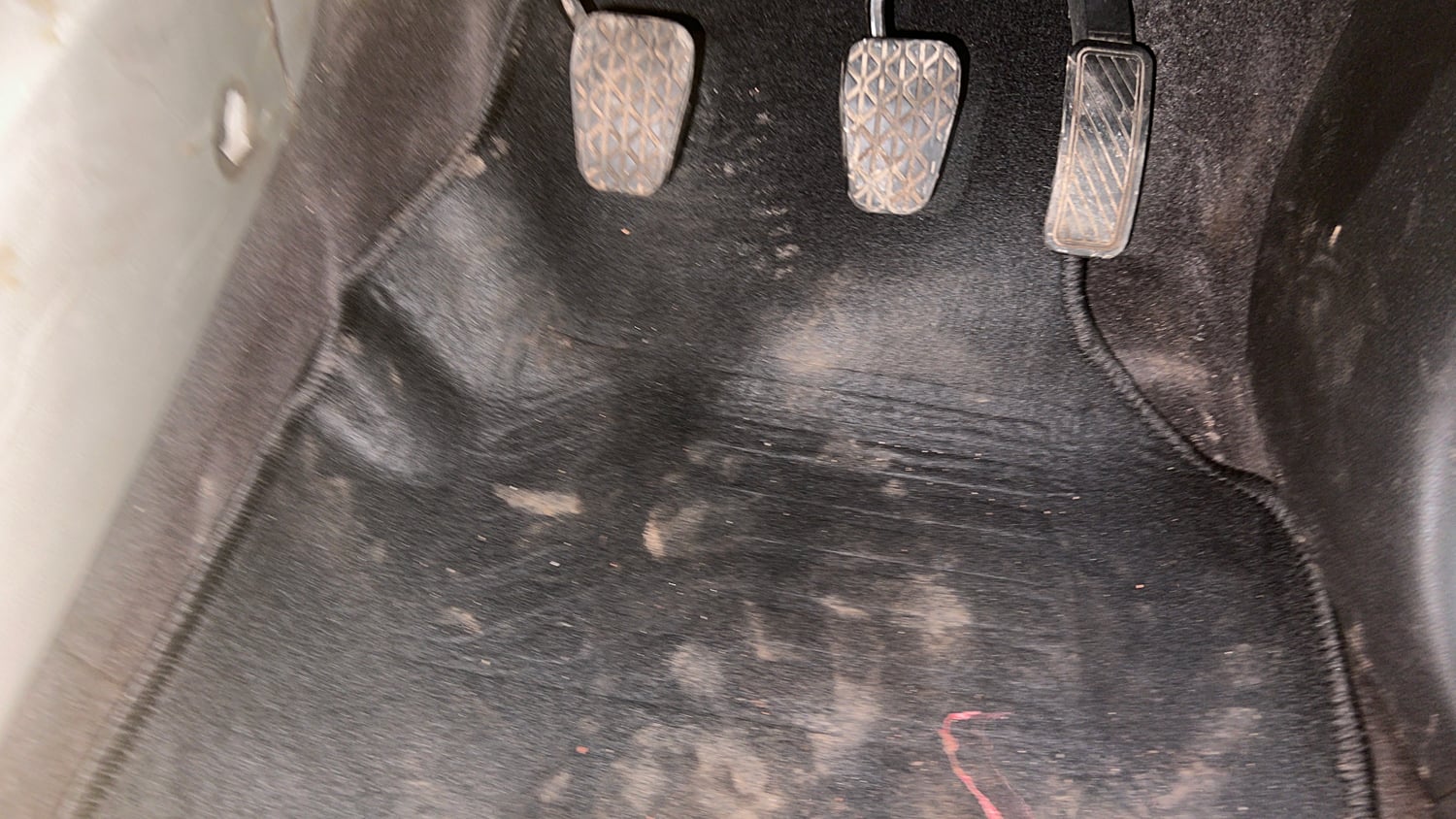 Used 2015 Ford EcoSport Titanium 1.5 Ti-VCT Petrol Manual interior PEDALS VIEW