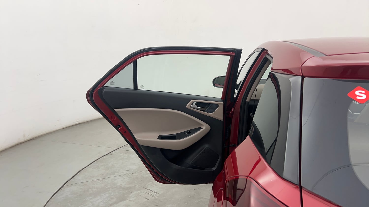 Used 2019 Hyundai Elite i20 Magna Plus 1.2 Petrol Manual interior LEFT REAR DOOR OPEN VIEW