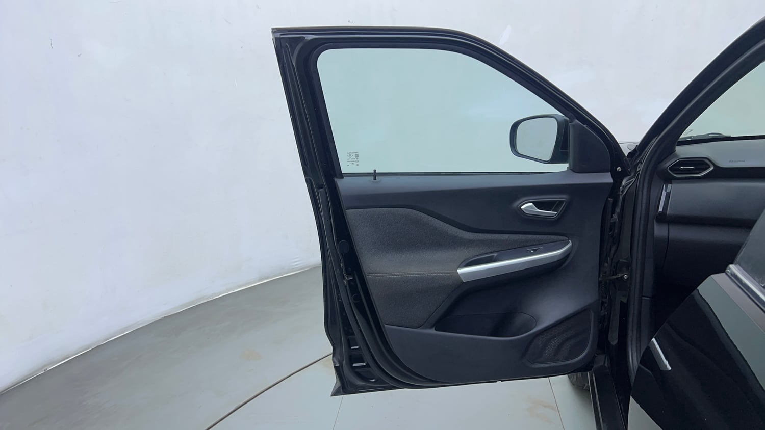 Used 2021 Nissan Magnite XV Premium Turbo (O) Petrol Manual interior LEFT FRONT DOOR OPEN VIEW