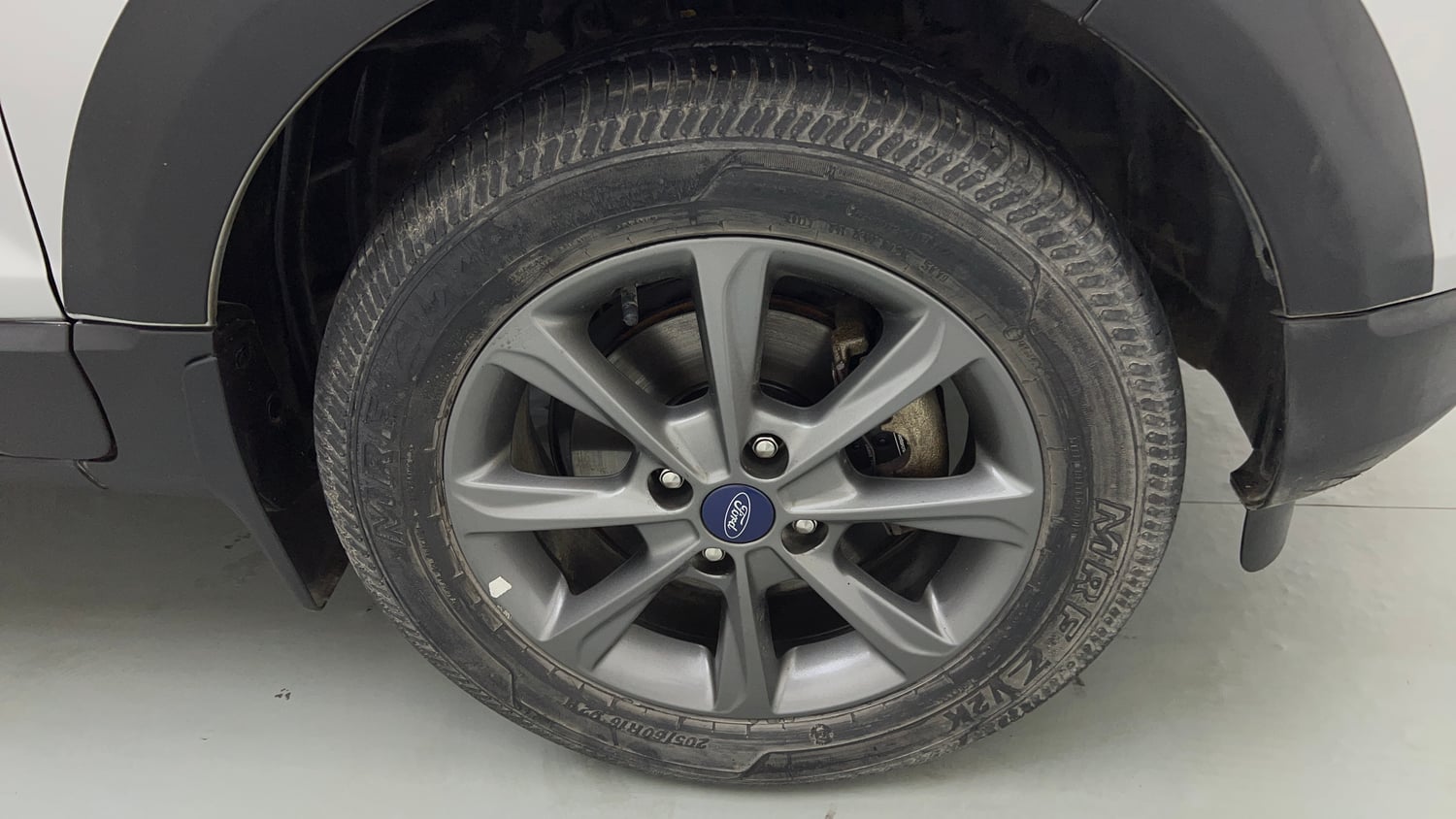 Used 2020 Ford EcoSport Titanium 1.5L Ti-VCT Petrol Manual tyres RIGHT FRONT TYRE RIM VIEW