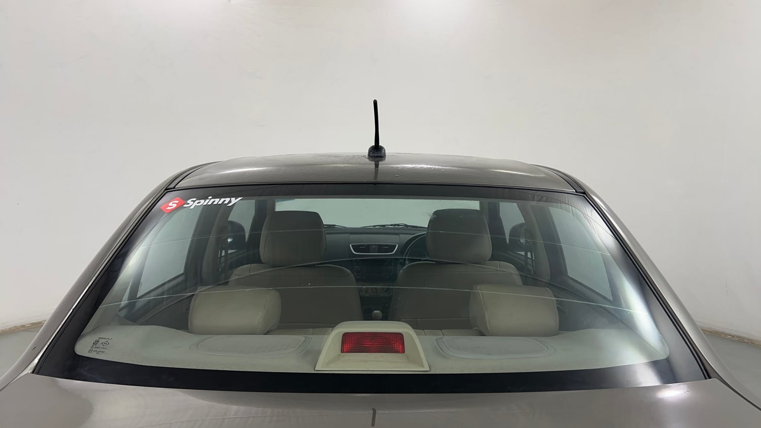 Used 2016 Maruti Suzuki Swift Dzire VXI Petrol Manual exterior BACK WINDSHIELD VIEW