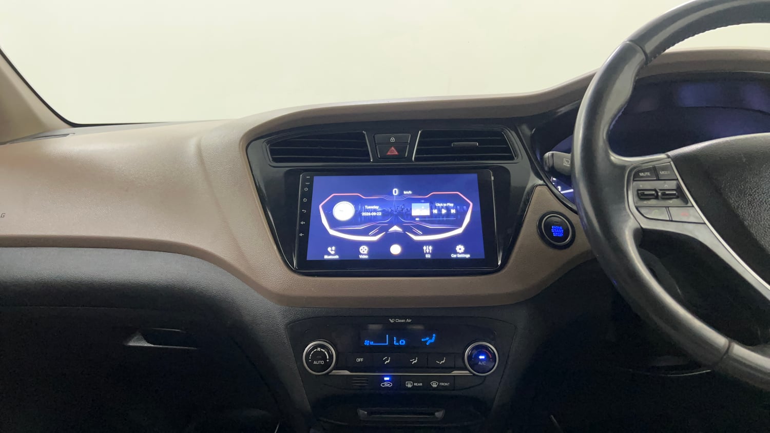 Used 2016 Hyundai Elite i20 Asta 1.2 (O) Petrol Manual interior MUSIC SYSTEM & AC CONTROL VIEW