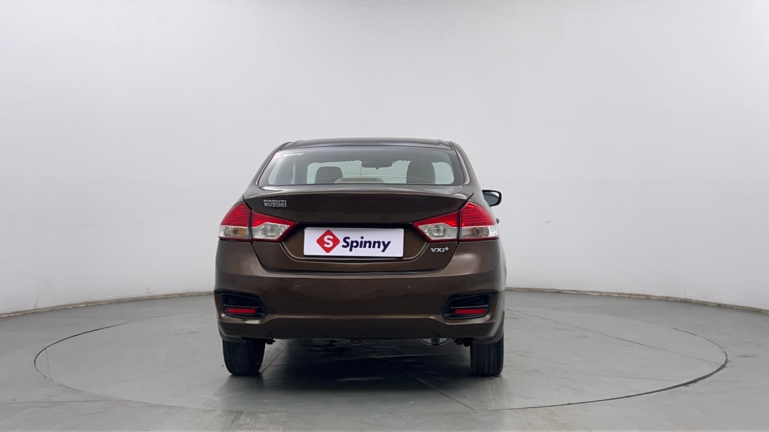 Used 2015 Maruti Suzuki Ciaz VXi+ AT Petrol Automatic exterior BACK VIEW
