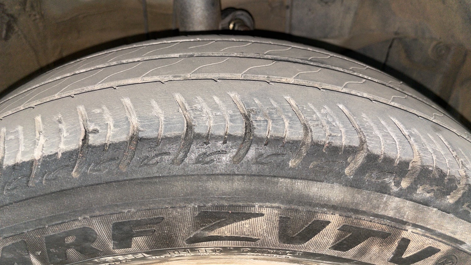 Used 2019 Honda Amaze 1.2 V MT Petrol Petrol Manual tyres RIGHT FRONT TYRE TREAD VIEW