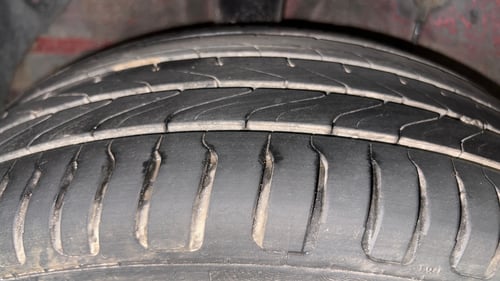 Used 2017 Hyundai Elite i20 Asta 1.2 Dual Tone Petrol Manual tyres RIGHT REAR TYRE TREAD VIEW