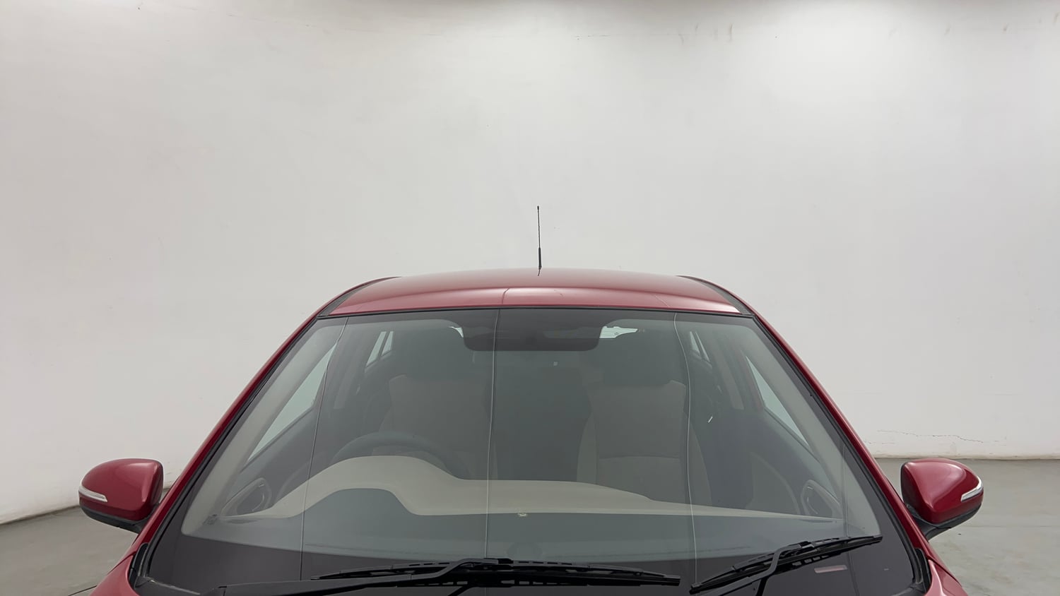 Used 2015 Hyundai Elite i20 Asta 1.2 Petrol Manual exterior FRONT WINDSHIELD VIEW