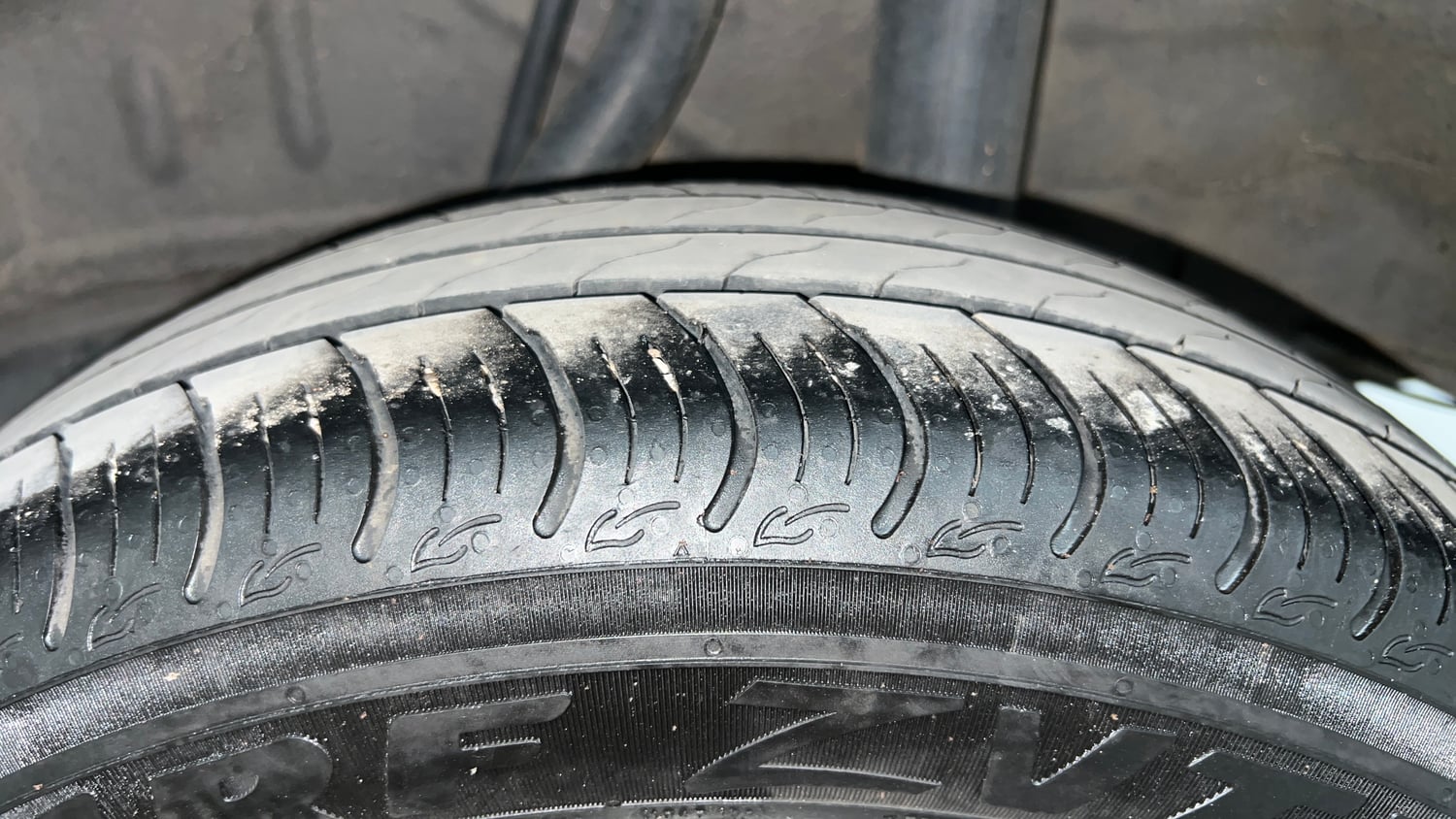 Used 2019 Honda Amaze 1.2 S MT Petrol Petrol Manual tyres LEFT REAR TYRE TREAD VIEW